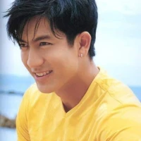 Tik Jesadaporn Pholdee