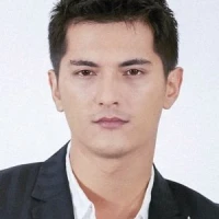 Chin Chinawut Indracusin