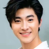 Blue Pongtiwat Tangwancharoen