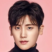 Park Hyung Sik