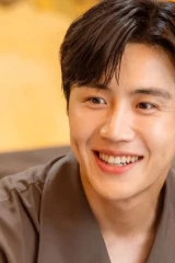 كيم سون هو في محادثات للعودة بالدراما الجديدة لكاتب دراما "Love In The Moonlight"