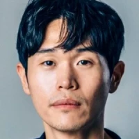 Kang Gil Woo